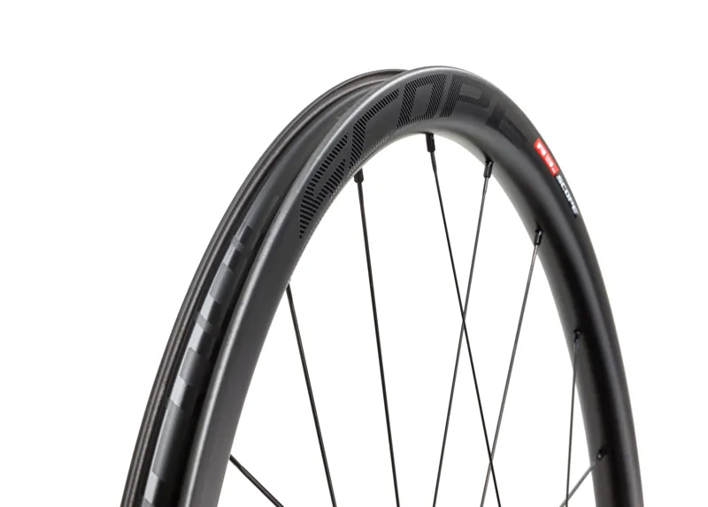 Scope Wheels : R3D Tubeless Ready Carbon DISC Brake Wheels : SHIMANO-2