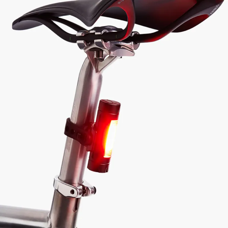 Fabric FLR 30 USB Rear Light : Black-1