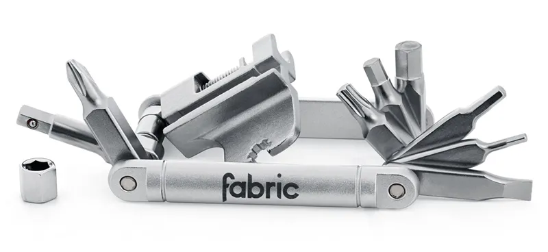 Fabric Sixteen Tool : 16 Function Multi-Tool