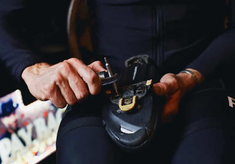 Fabric Chamber : 13 Function Multi-Tool-2