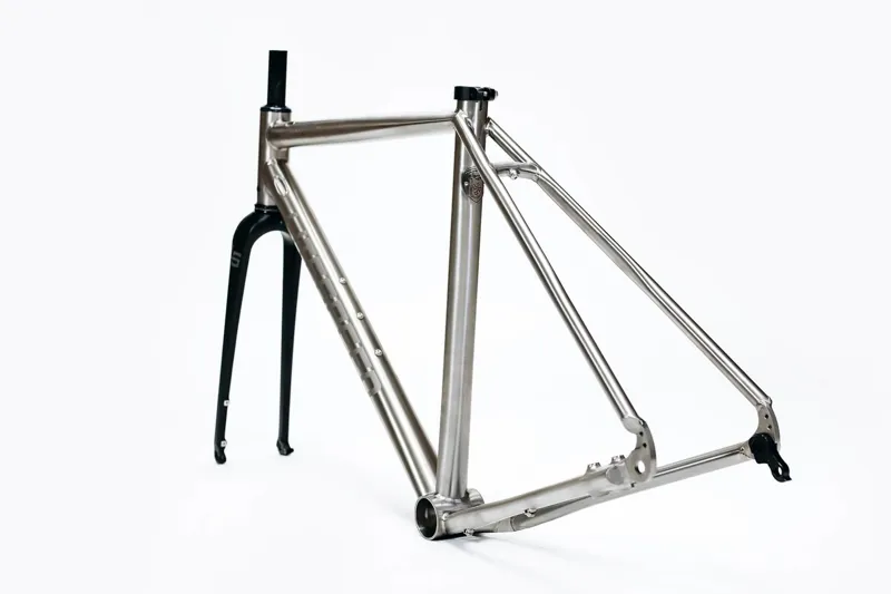 Litespeed WATIA Internally Routed Titanium Gravel Frame : Mechanical-2
