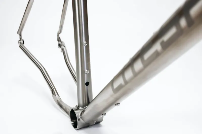 Litespeed WATIA Internally Routed Titanium Gravel Frame : Mechanical-4