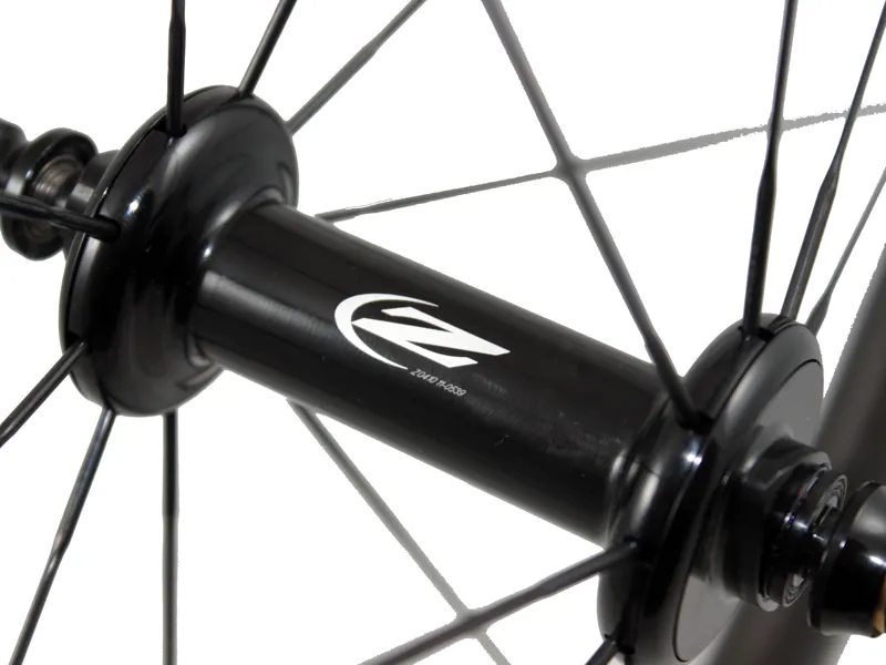 Zipp 303 Firecrest Carbon Clincher Wheels-7