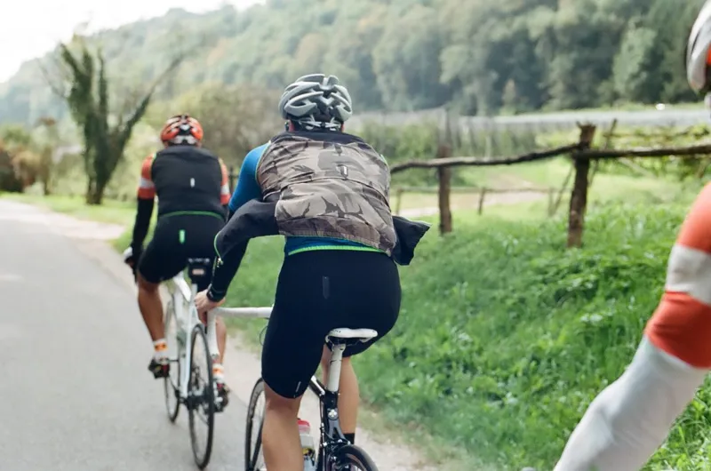 Q36.5 Essential L1 Vest : Unisex : Black / Camo-6