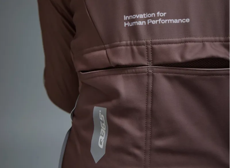 Q36.5 Gregarius Winter Jacket : Brownie Brown-2