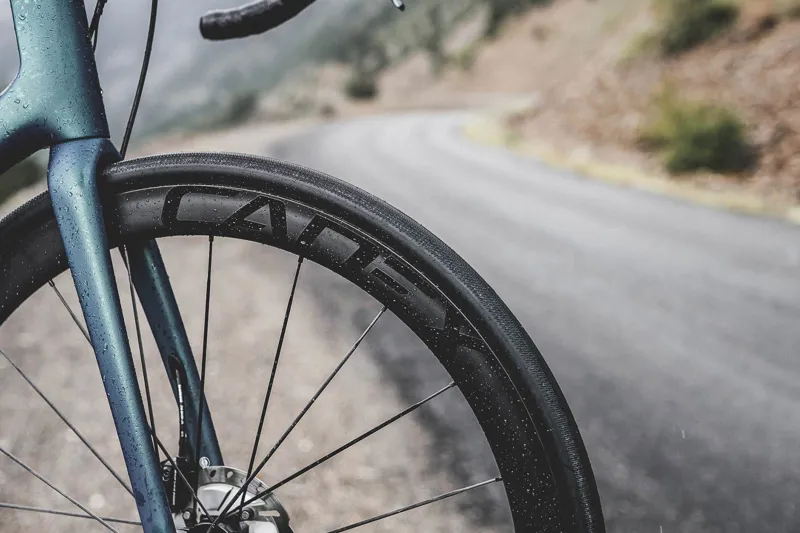 Cadex CLASSICS Tubeless Road Cycling Tyres : Black-3