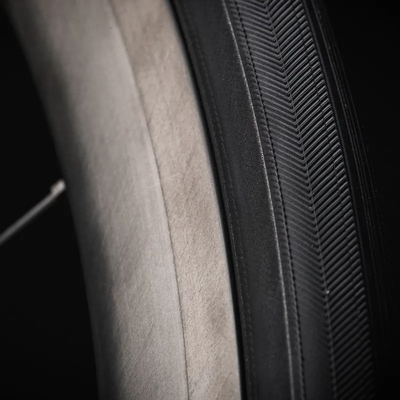 Cadex RACE Tubeless Road Cycling Tyres : Black-6