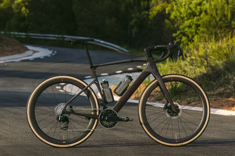 2025 Cannondale Synapse Carbon 2 SmartSense : FORCE AXS : Copper Ore-4