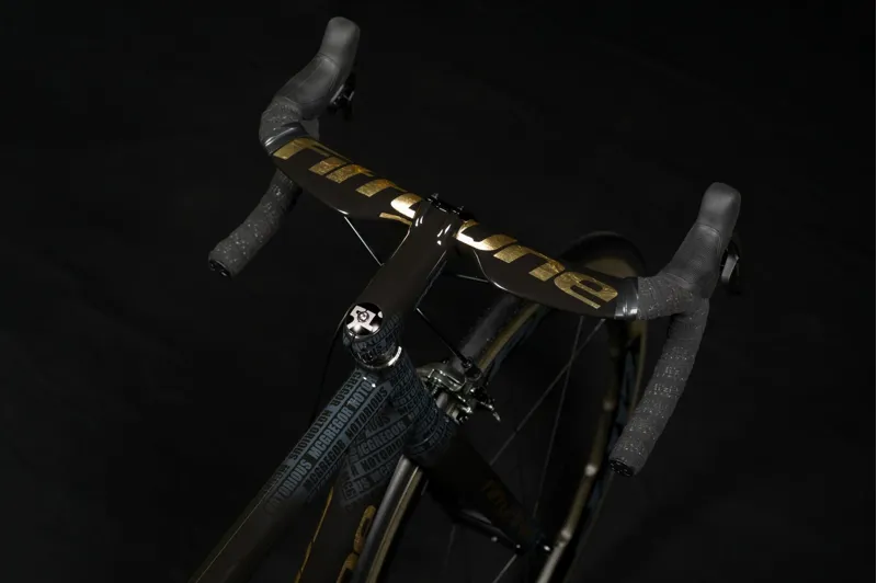 FiftyOne Disc CUSTOM ROAD FRAME - Integrated -4