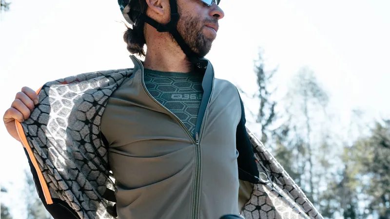 Q36.5 Base Layer 3 : Long Sleeve : OLIVE GREEN-2