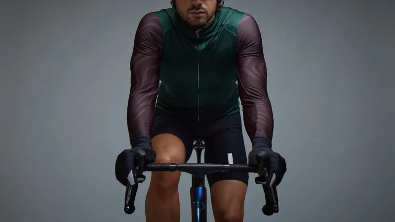 Q36.5 Dottore Hybrid Bib Shorts : Black-4