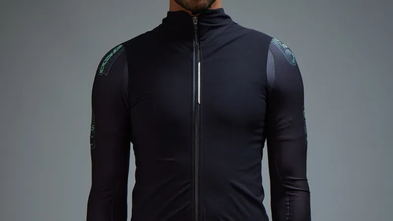 Q36.5 Dottore Hybrid Vest : Black-2