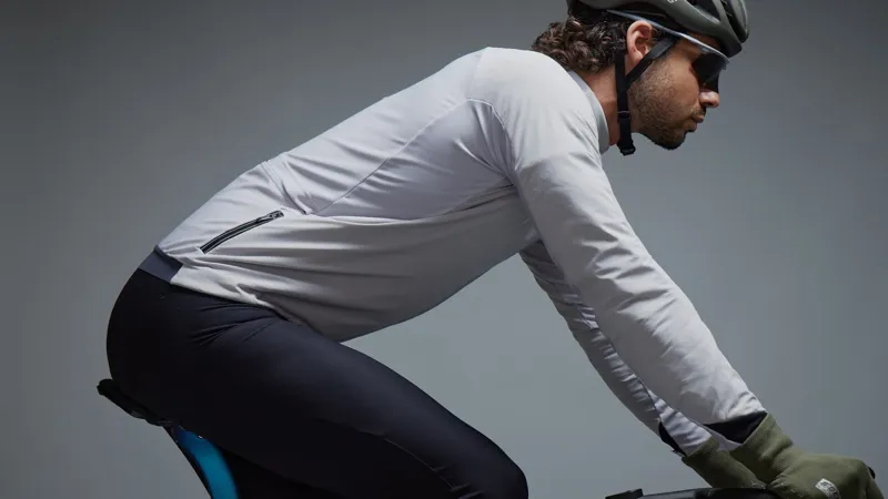 Q36.5 Gregarius Winter Jacket : ICE Grey-6