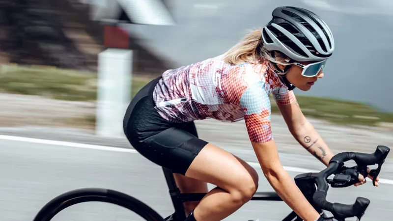 Q36.5 Womens G1 Short Sleeve Jersey : FRESCO-3