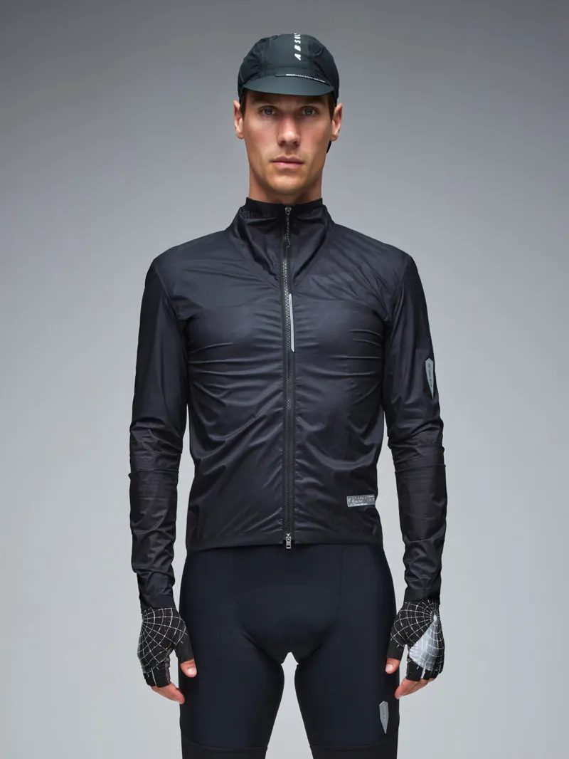Q36.5 Dottore LIGHT RAIN Jacket : Black-2