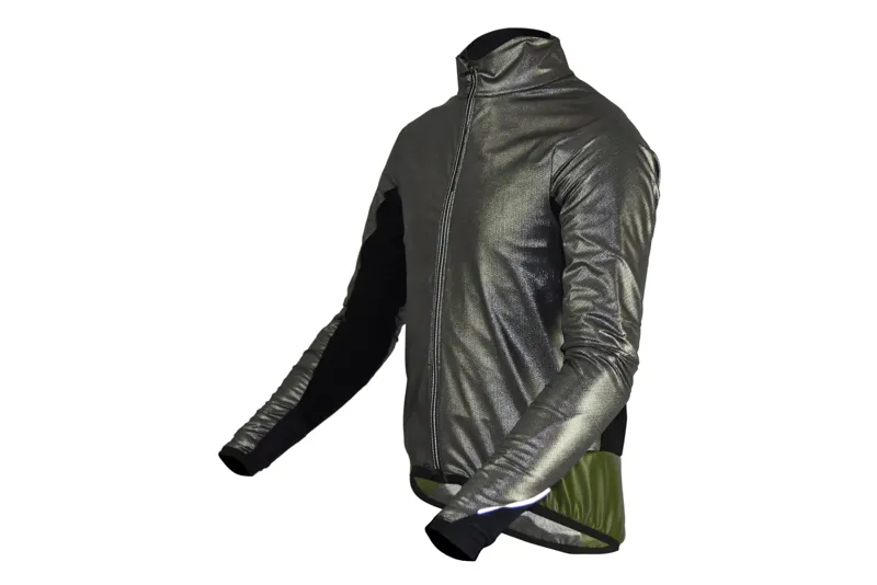 Q36.5 R Insulation Jacket : All-Day Waterproof Jacket.-1