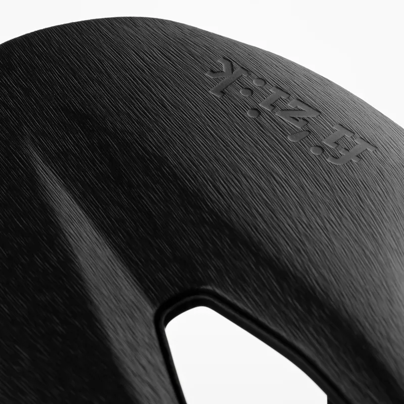 Fizik VENTO ARGO 00 : Short Nose Racing Saddle : Mobius Carbon Rail-5