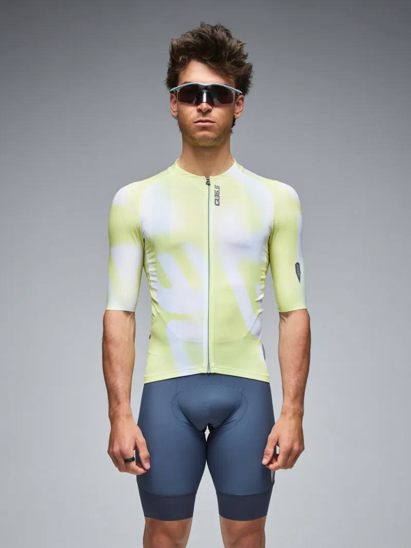 Q36.5 Gregarius PRO Jersey : BIG LOGO : FLUO YELLOW-1