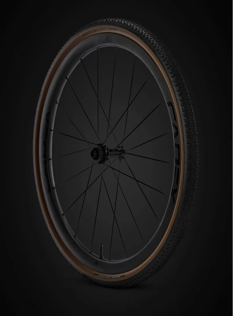 CADEX GX TUBELESS GRAVEL and ADVENTURE TYRE : 700x40c-4