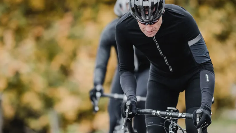 Q36.5 Hybrid Que X Long Sleeve Cycling Jersey : BLACK-2