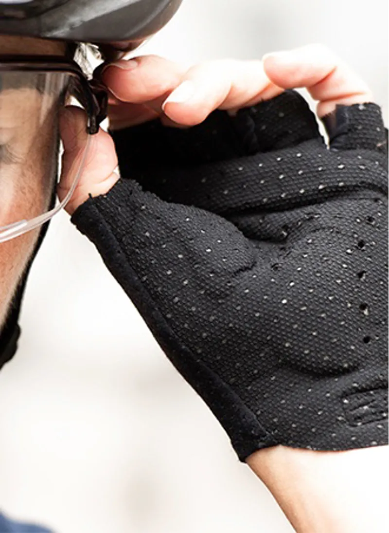 Q36.5 Womens UNIQUE 3-Dimensional Summer Glove-1