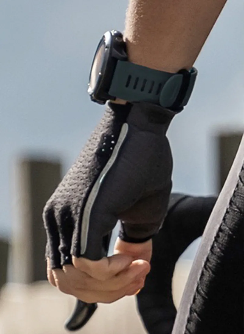 Q36.5 Womens UNIQUE 3-Dimensional Summer Glove-2