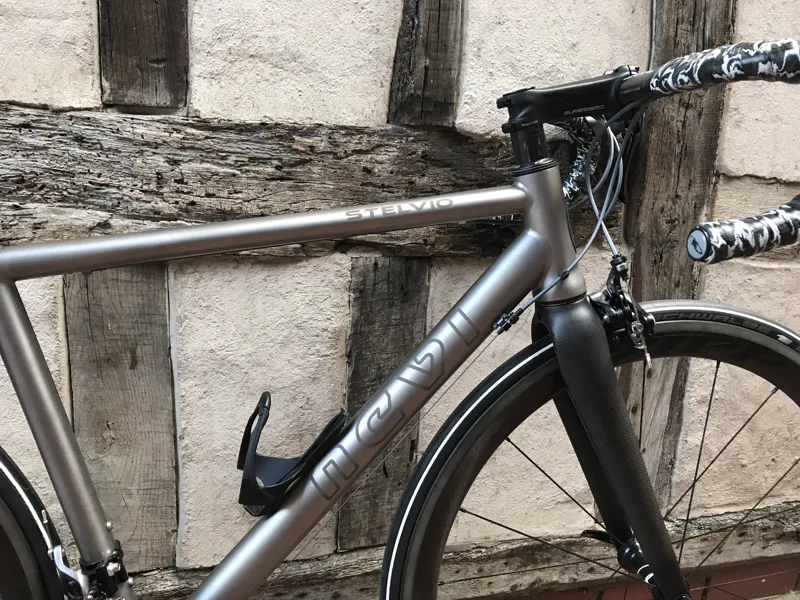 Nevi Titanium Bikes : Stelvio : FRAME-5
