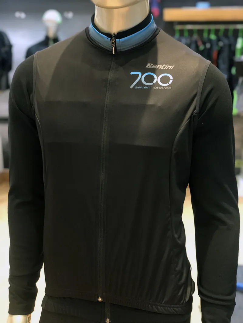 700 Gradient MID Vest : Mid Weight Cycling Gilet : Black