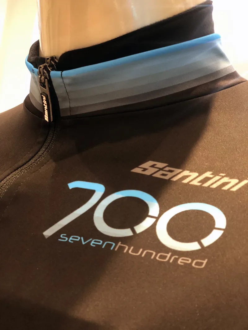 700 Gradient MID Vest : Mid Weight Cycling Gilet : Black-4