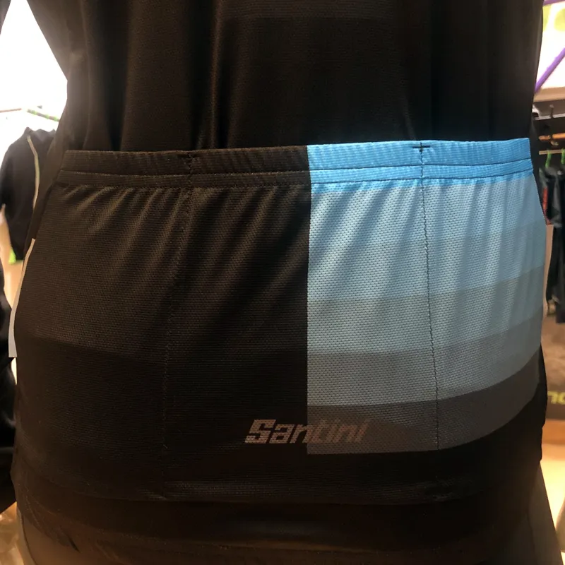 700 Gradient MID Vest : Mid Weight Cycling Gilet : Black-3