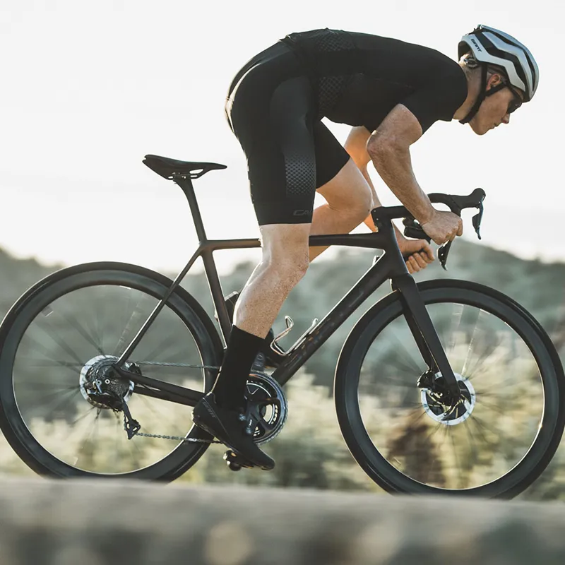 CADEX 42 Carbon Tubeless DISC Wheels-1