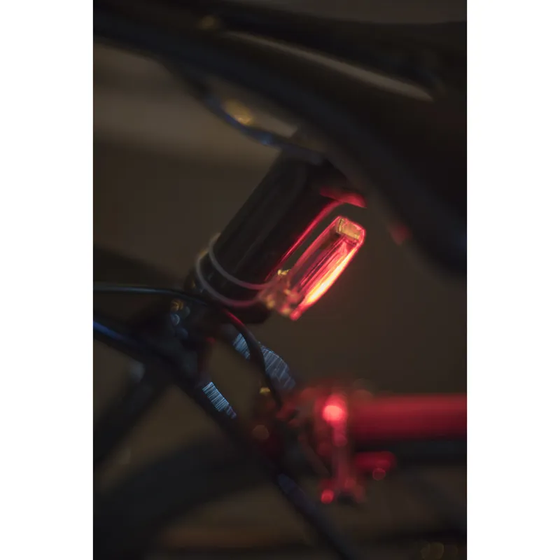 Knog PLUS : REAR Light : Black-3