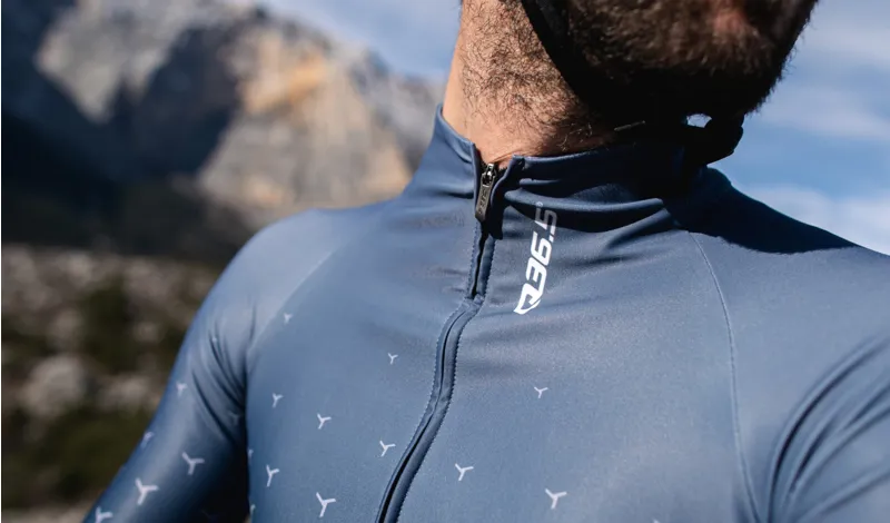 Q36.5 Y R2 Long Sleeve Cycling Jersey : Black-4