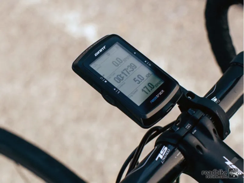 Giant NeosTrack GPS Cycle Computer-1