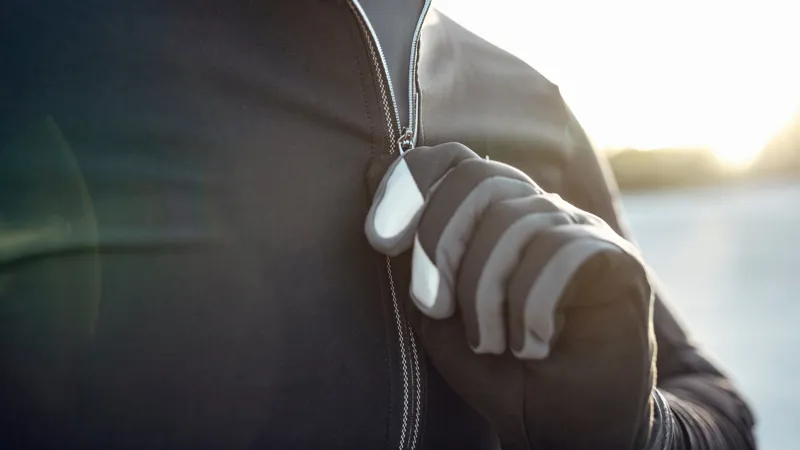 Q36.5 Hybrid Gloves : BLACK-4