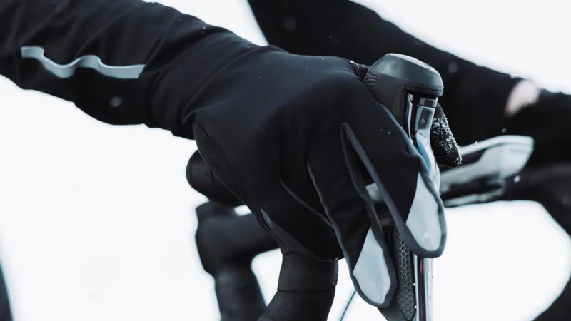 Q36.5 Hybrid Gloves : BLACK-2