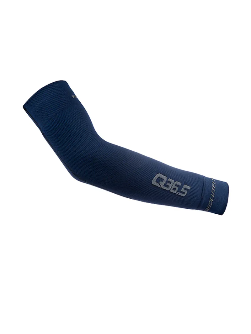 Q36.5 Sun and Air Arm Covers : Navy Blue