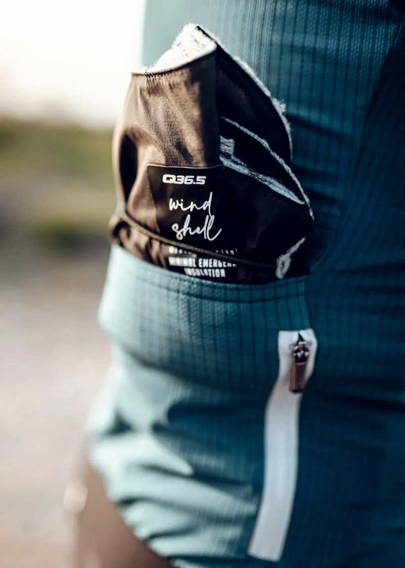 Q36.5 Wind Shell : Black-5