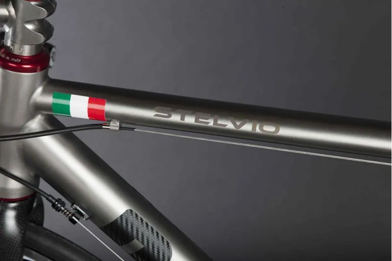 Nevi Titanium Bikes : Stelvio : FRAME-6
