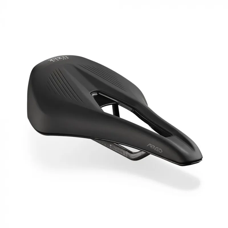 Fizik VENTO ARGO R1 Short Nose Racing Saddle : Carbon Rail