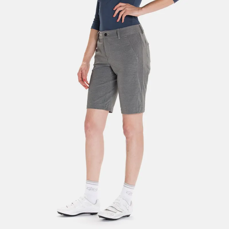 Giro Womens Tailored Ride Overshort : Griffin Grey-2
