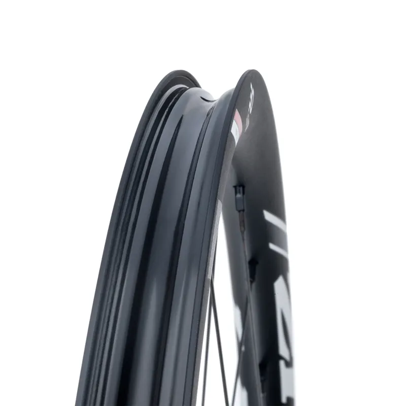 Zipp 30 Course Disc Brake Tubeless Ready Wheels : Rear Campagnolo-2