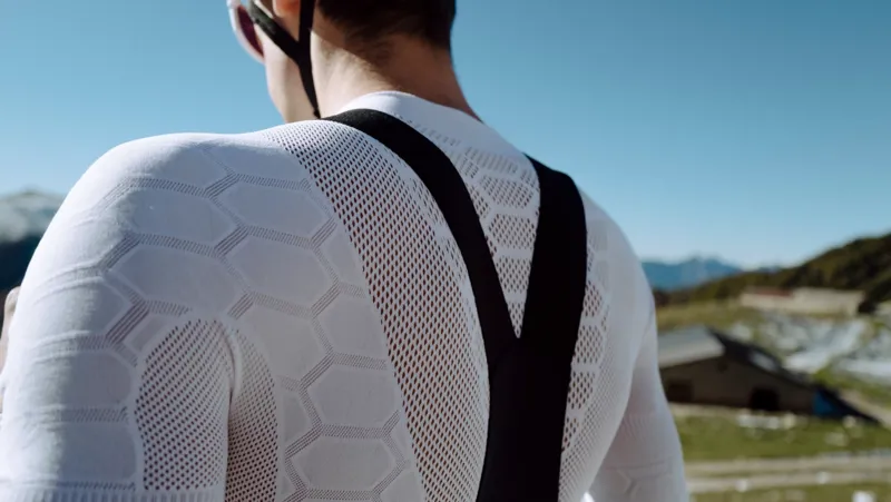 Q36.5 Base Layer 2 : Short Sleeve : WHITE-6