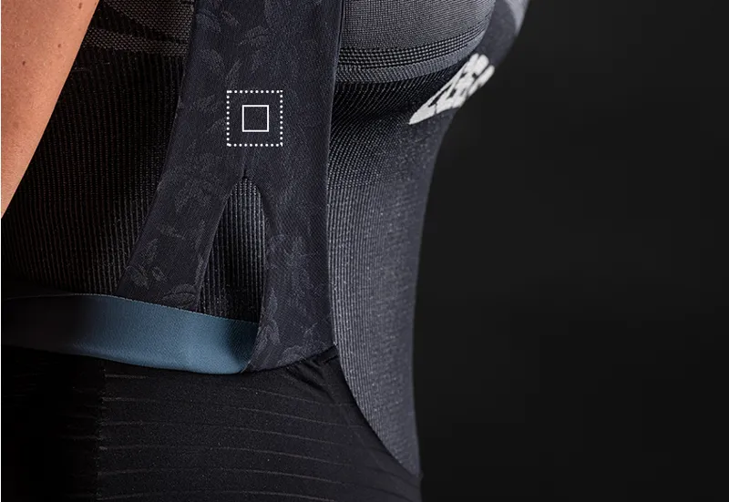 Q36.5 Womens Salopette UNIQUE Seamless One-Piece Cycling Bibshorts-3