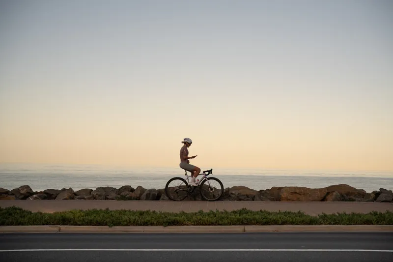 Quoc MOTION Road Cycling Shoes : WHITE-9