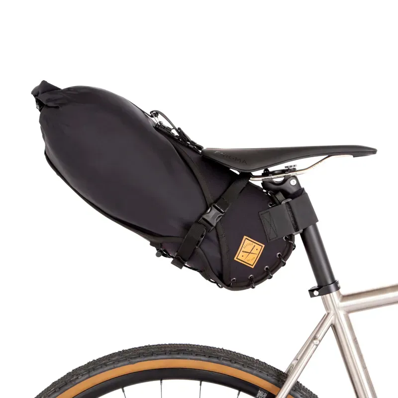 Restrap 8 Litre Saddle Bag in Black