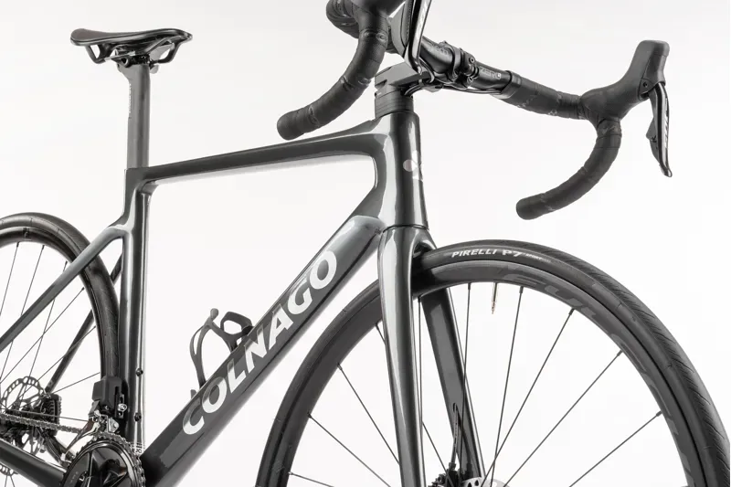 2025 Colnago V4 Disc Ultegra Di2 12 Speed Complete Road Bike : Black-4