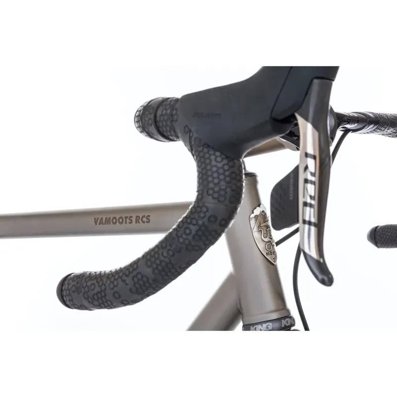 Moots Vamoots RCS Titanium Disc Frame and Kit : Di2 : Brushed Ti-3